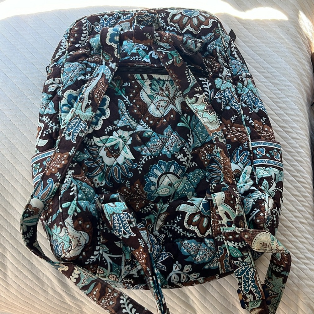 Backpack - Picture 2 of 5